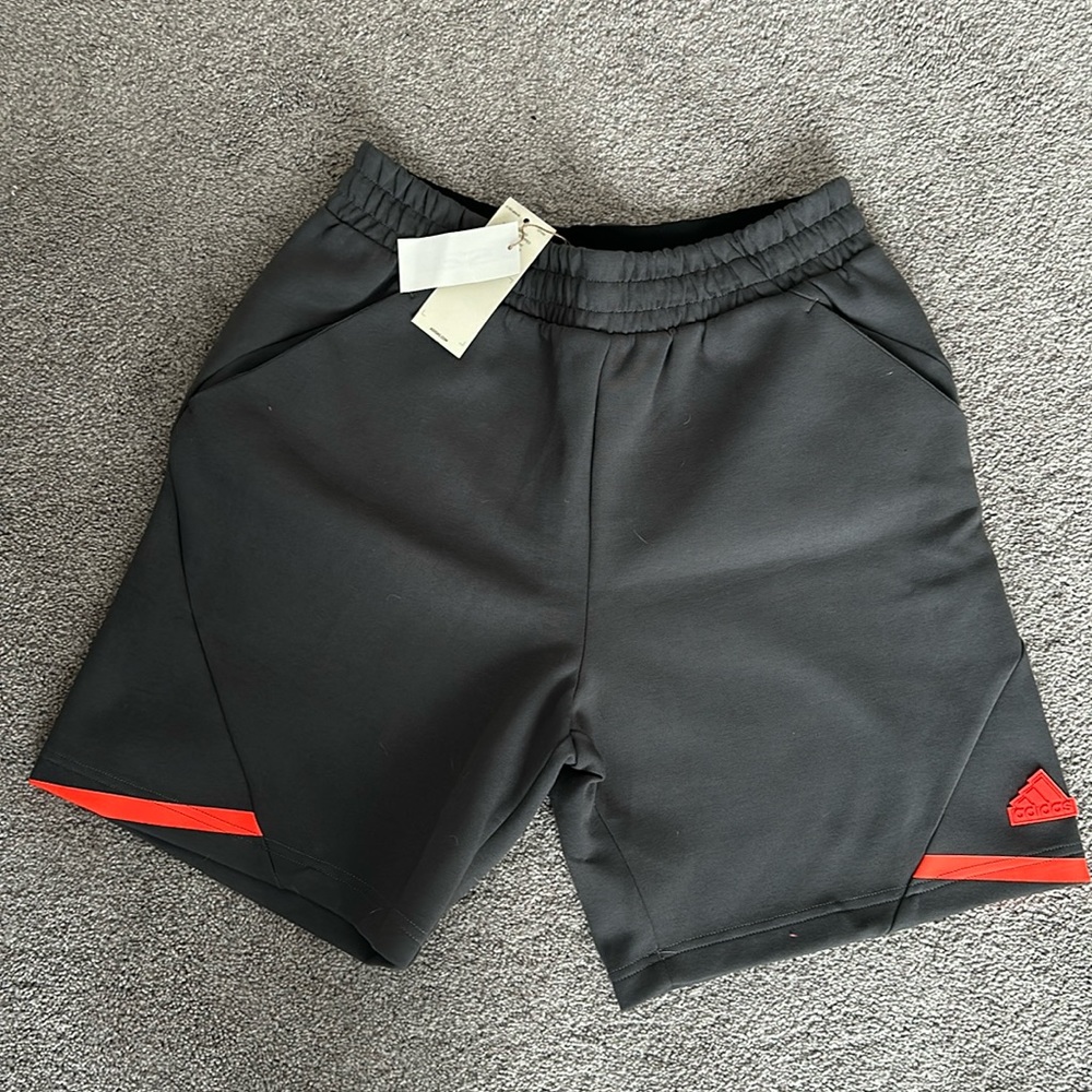 NWT adidas fleece cotton poly 7inch short